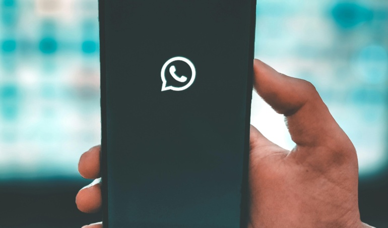 Automação de WhatsApp com API Oficial: Como Potencializar Seu Negócio com IA