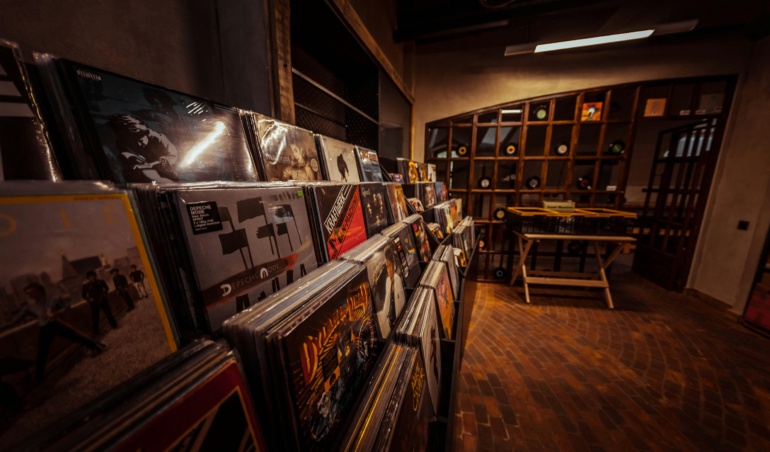 Automação Inteligente: Como Potencializar o WhatsApp com a API Oficial da IA