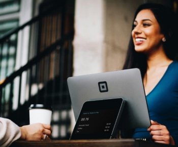 Transforme Seu Negócio: Como a Automação de IA com a API Oficial do WhatsApp Pode Revolucionar Seu Atendimento